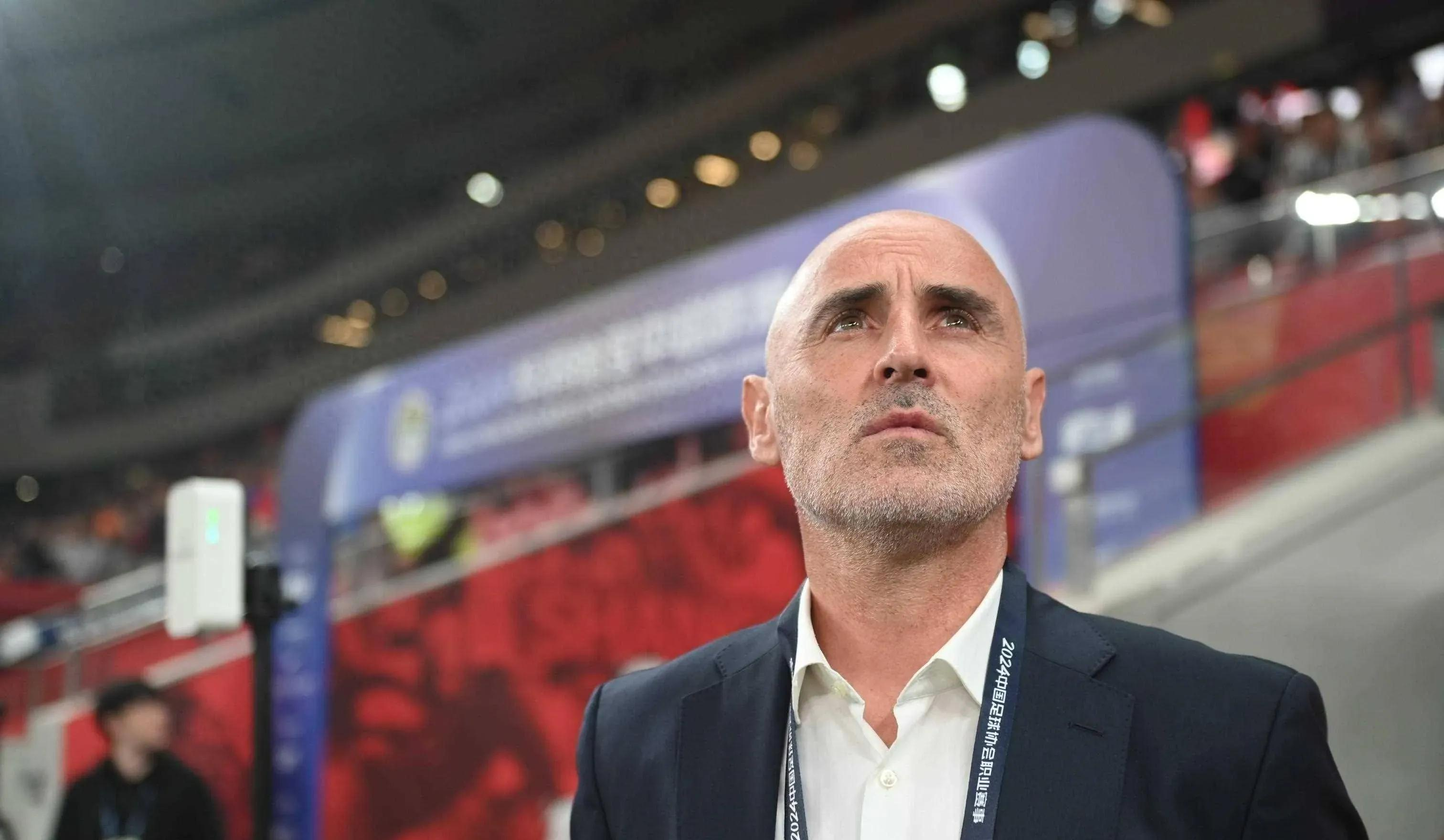 包含意大利杯赛前再迎强敌,布莱顿迎来里程碑,主帅态度——态度坚定,临场指挥获称赞的词条 包含意大利杯赛前再迎强敌,布莱顿迎来里程碑,主帅态度——态度坚定,临场指挥获称赞的词条