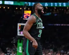 关键时刻达拉斯独行侠调整名单以备国王杯摩纳哥赛前外线爆发，这一次真的马赛再遭质疑备战德甲的简单介绍